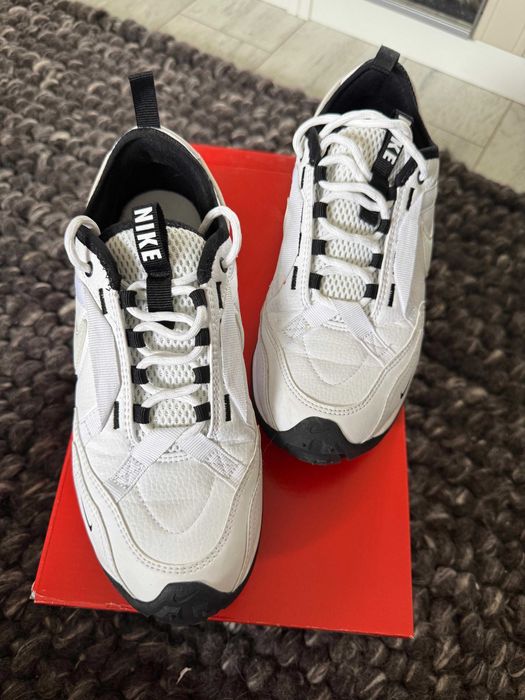 Adidasi Nike TC 7900 W