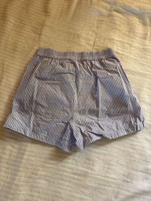 pantaloni stradivarius