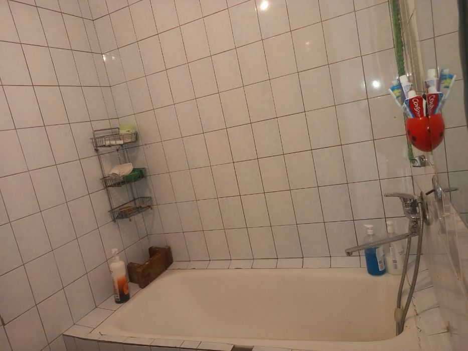 Продоётся квартира 3х комнатная 1этаж