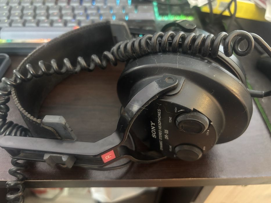 Слушалки Sony DR-S5