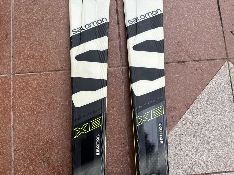 Schiuri Skiuri Salomon X8 155 cm