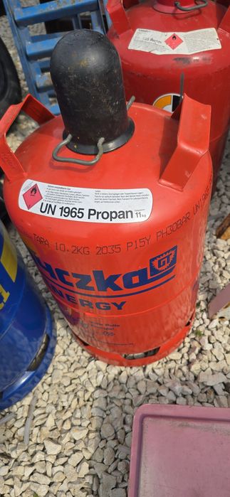 Газови бутилки кемпери и каравани