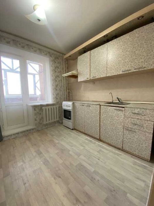 Продам 2шку с ремонтом в районе ЖД больницы