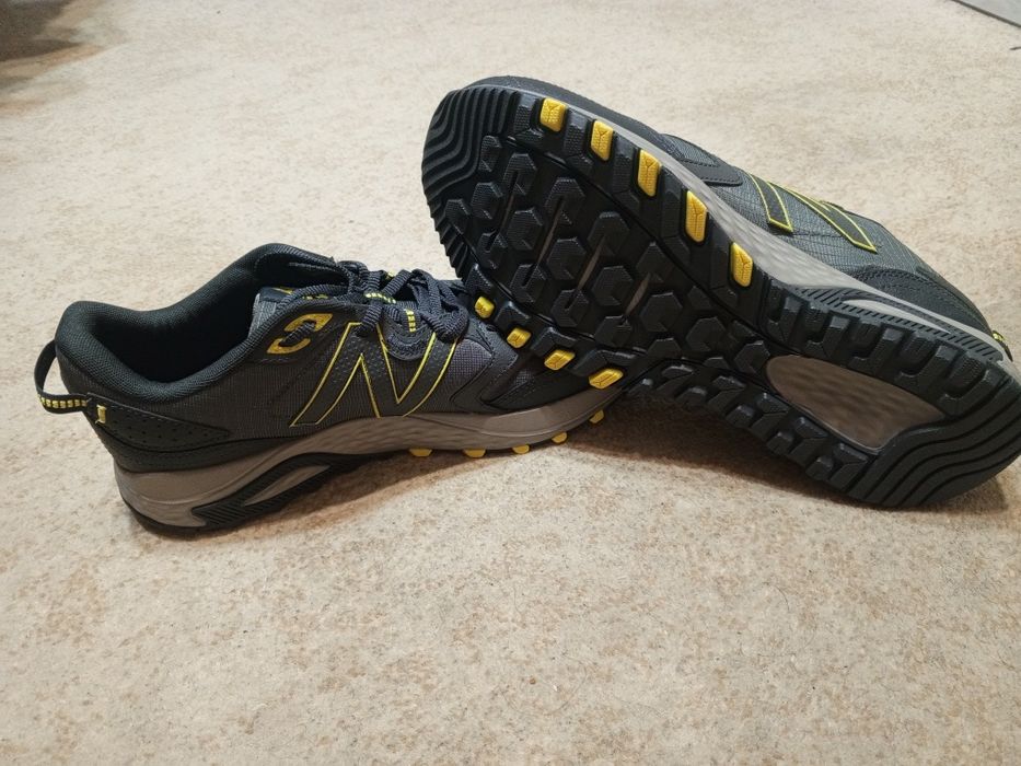 Новые кроссы New Balance, 45 размер, для трейла и спорта
