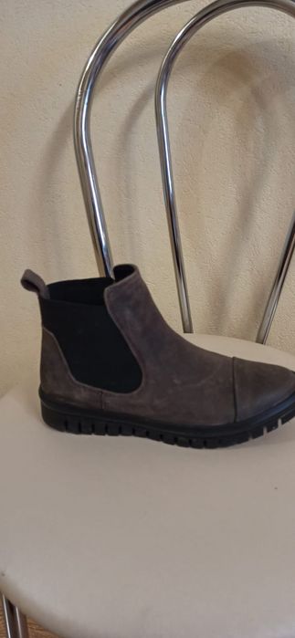 Ботинки кожаные 36 размер