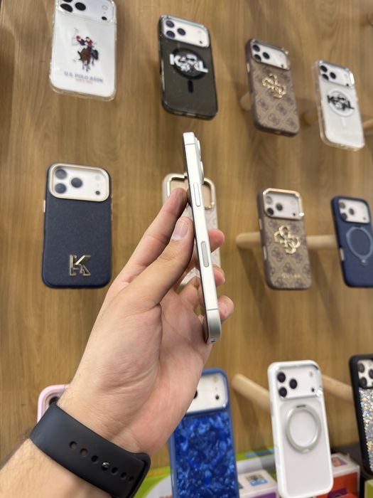 Iphone 17 white 256gb
