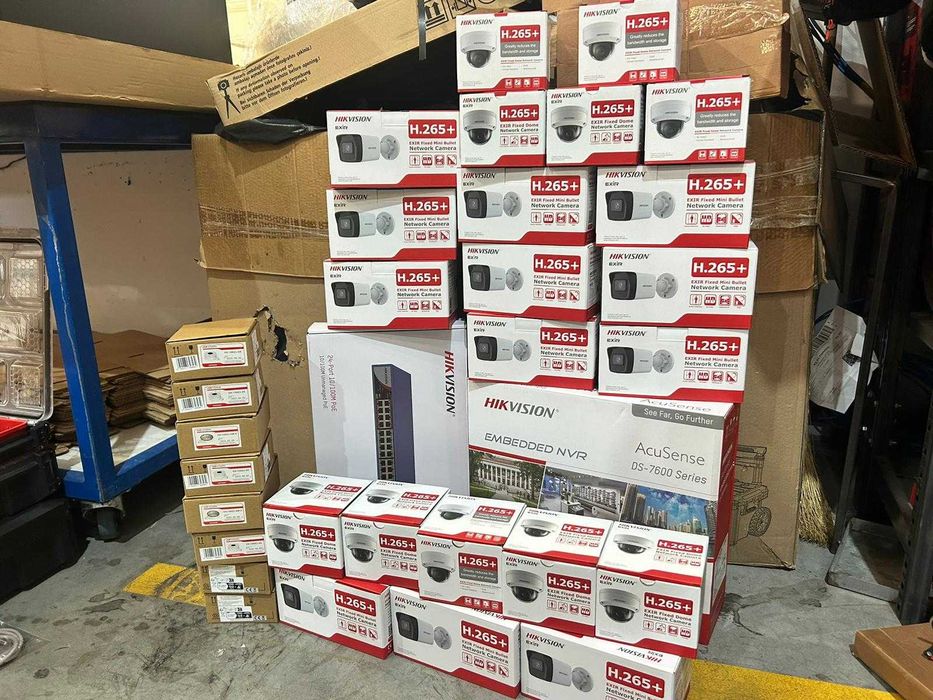 Camere de filmat Automatizari Garaj Sistem de alarma Video interfon