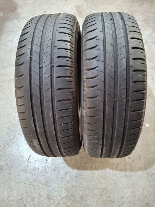 2 Anvelope de vara 185 60 r15 Michelin