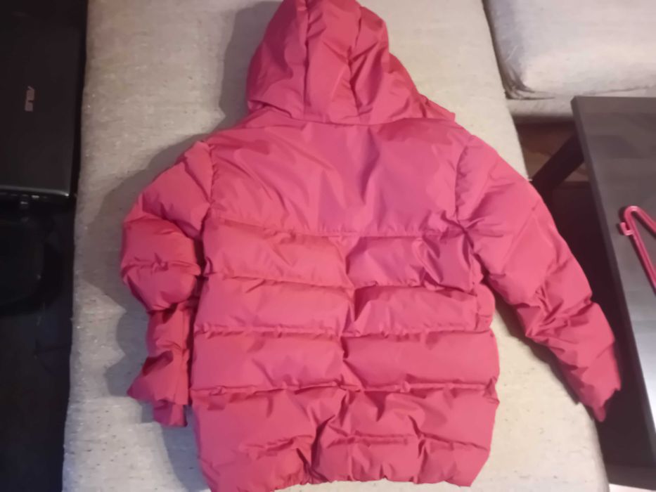 Продавам детско яке