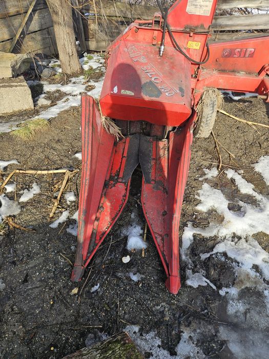 Tocatoare siloz pe un rand