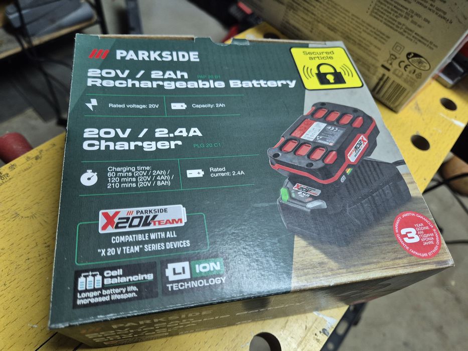 Батерия и зарядно 20V, Parkside. Нов комплект.