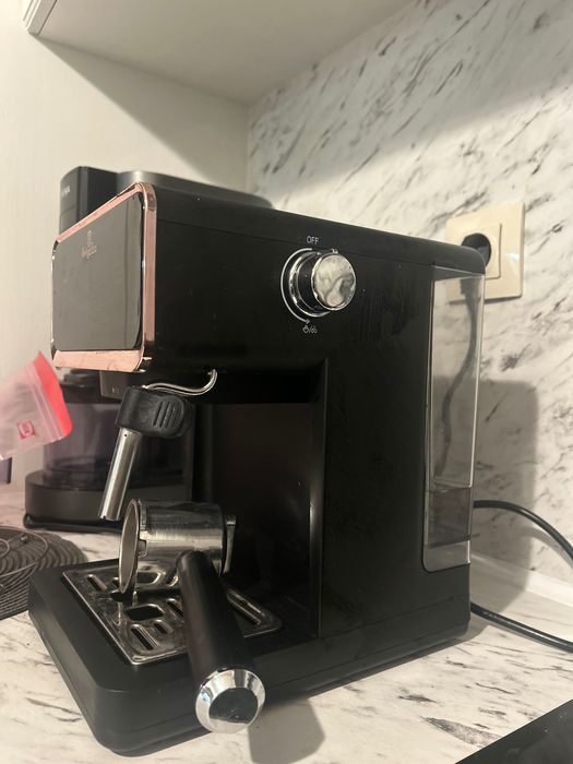 нова  кафе машина BERLINGER HAUS