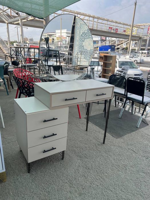 Tryumo, Kamod, Трюмо