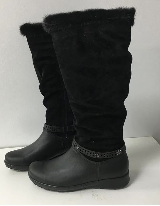 Продам сапоги зимние на девочку