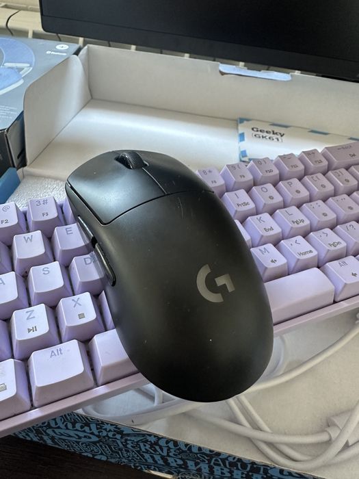 Casti Logitech G435 Wireless Lightspeed/  / Mouse Logitech G pro