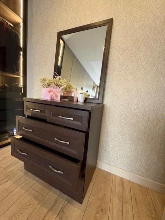 Комод для спальни