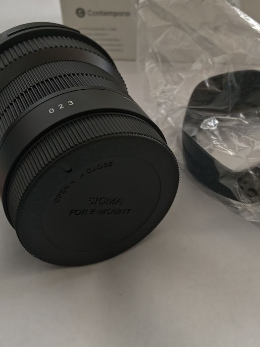 Продавам обектив Sigma 10 -18 f2.8 за Sony
