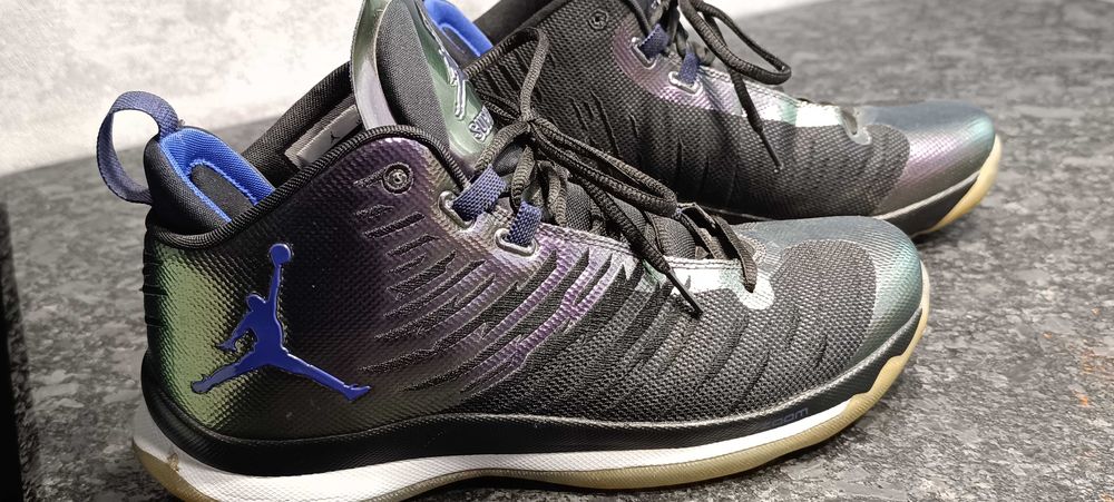 Маратонки Найк, АирДжордан