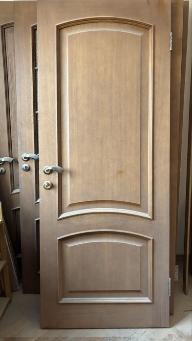 Двери межкомнатные бу