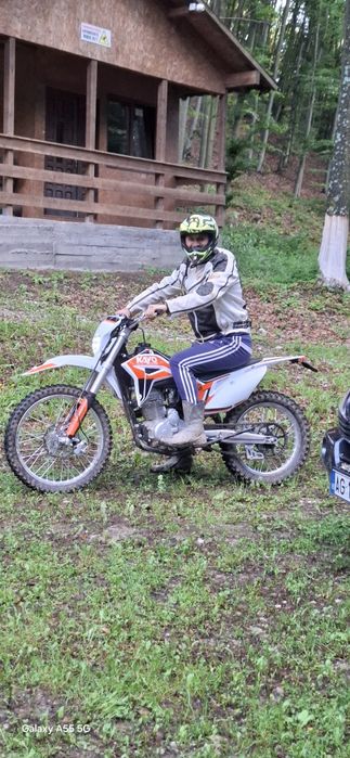 Enduro Kayo T2  model 2025