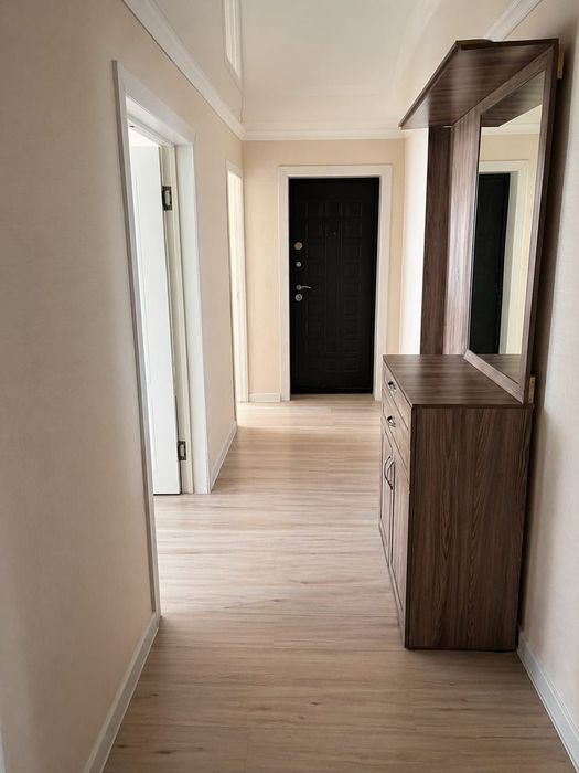 Продается 3х ком кв Назарбаева 8