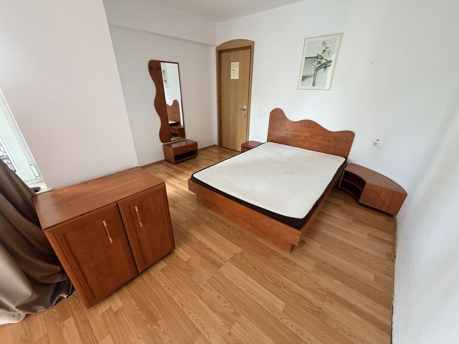 Mobilier pat/comode/noptiere