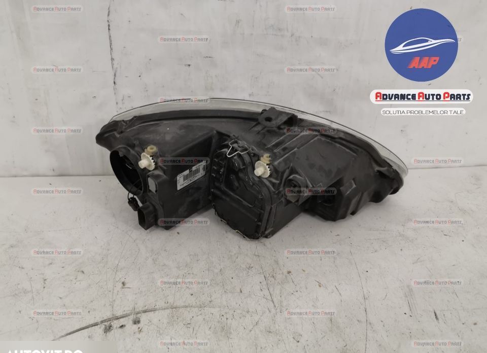 Ляв фар оригинален с халоген Сеат Алтеа / Seat Altea [Преведен българс