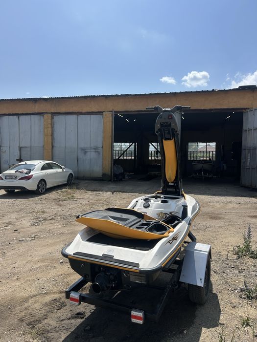 Колесар за джет или малка лодка