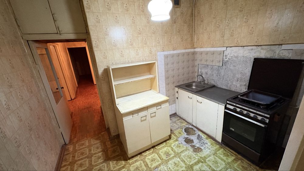 Продаётся кв 2/2/5 Куйлюк массив 4 Мирабадский район