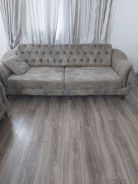 Диван, в отличном состоянии