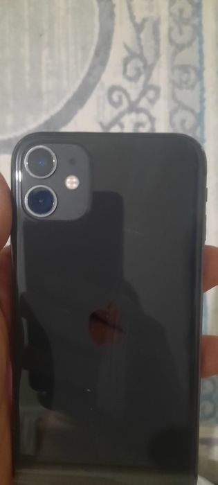 Айфон 11 128 гб.