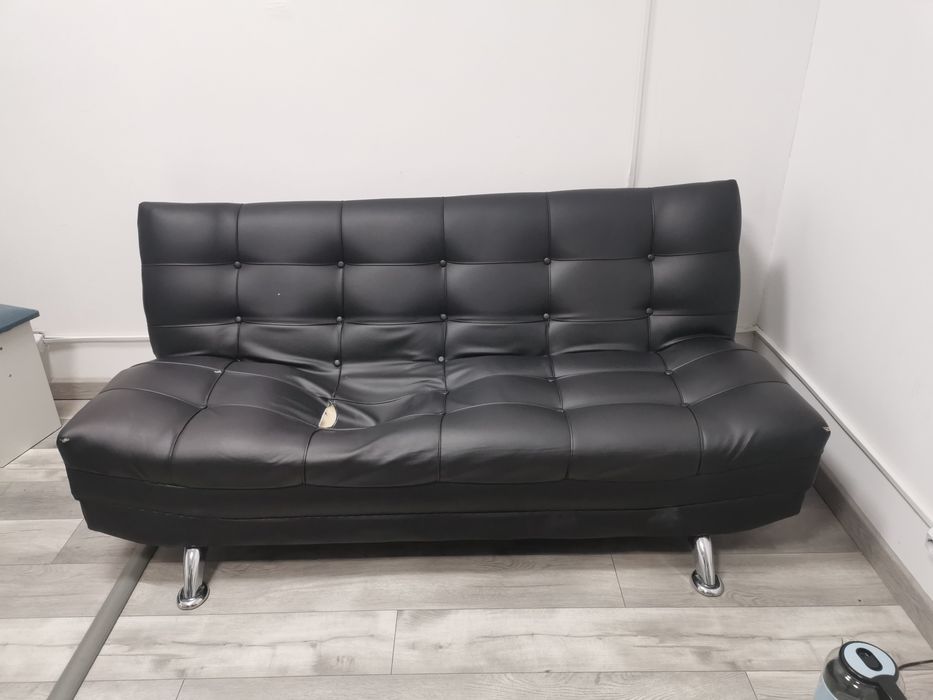 Диван продам срочно