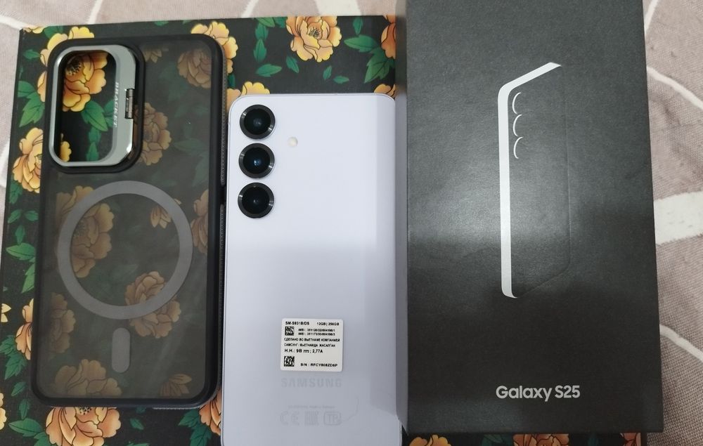 GALAXY S25 256GB новый