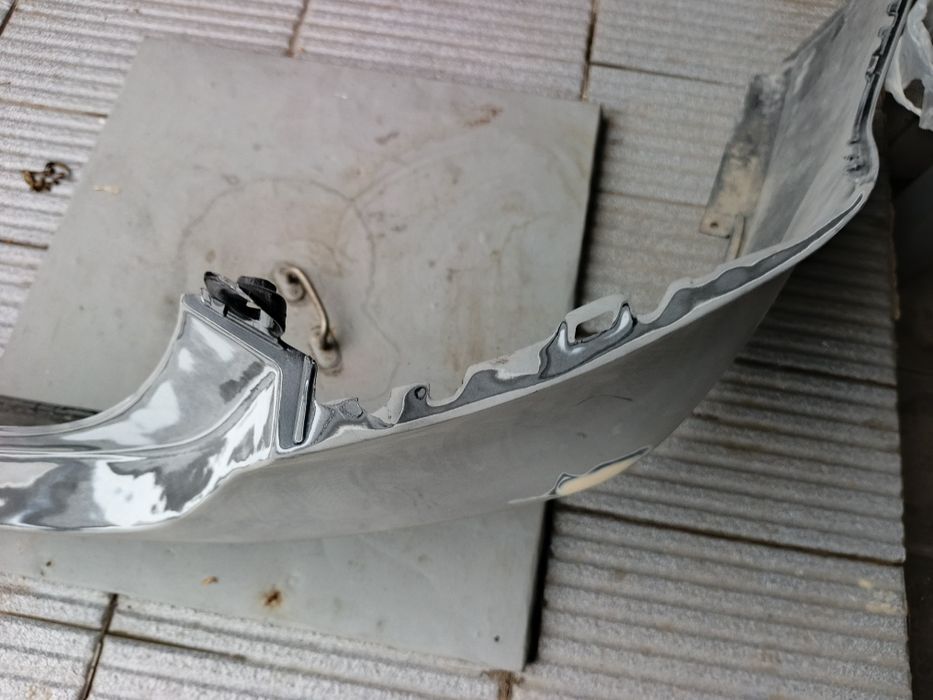 Бампер на Тойота камри 70