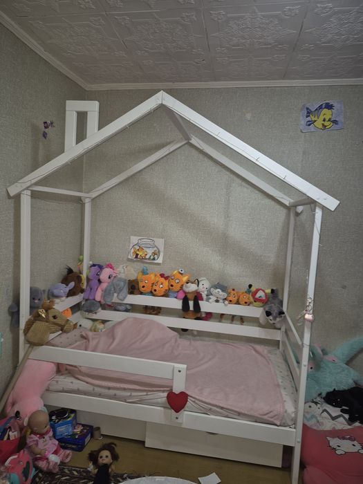 Детская кровать продам срочно