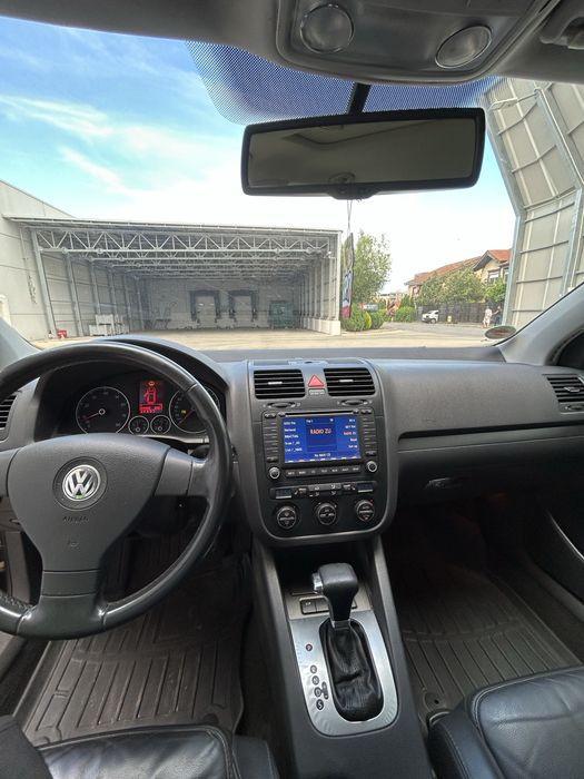 Vand Golf V 1.6 FSI Automat 6 Trepte
