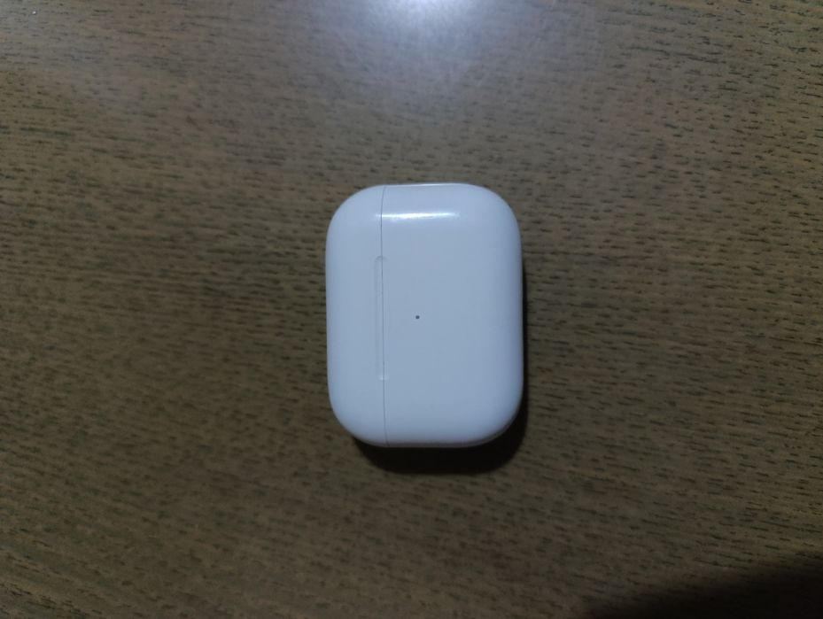 Airpods pro кейс без наушников