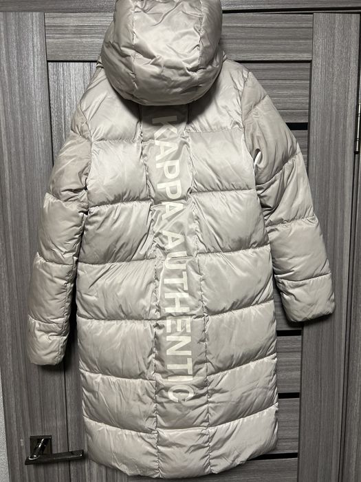 Продам куртку для девочки