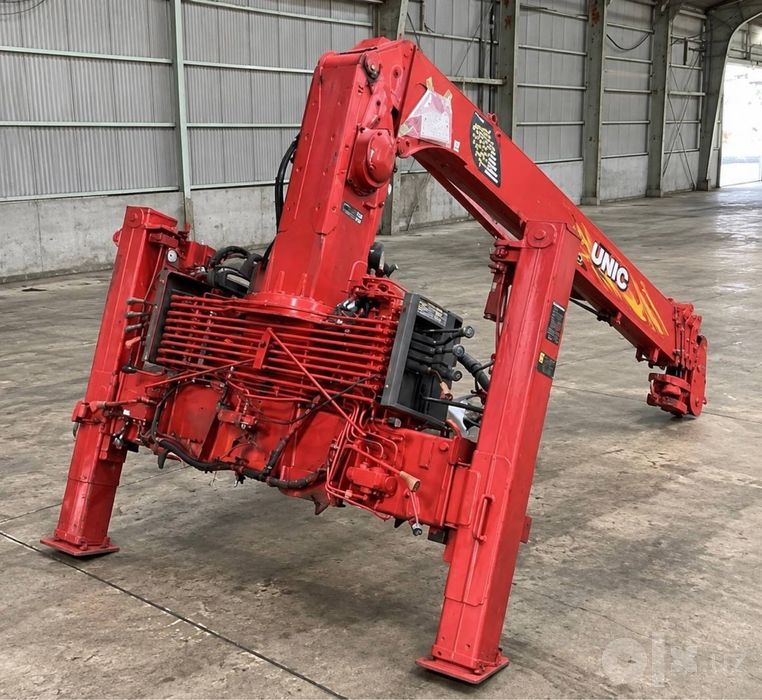 UR 346 UNIC Manipulyator