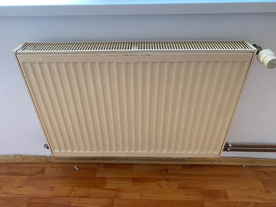 4 calorifere din tabla