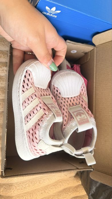 Детски обувки за момиче Adidas