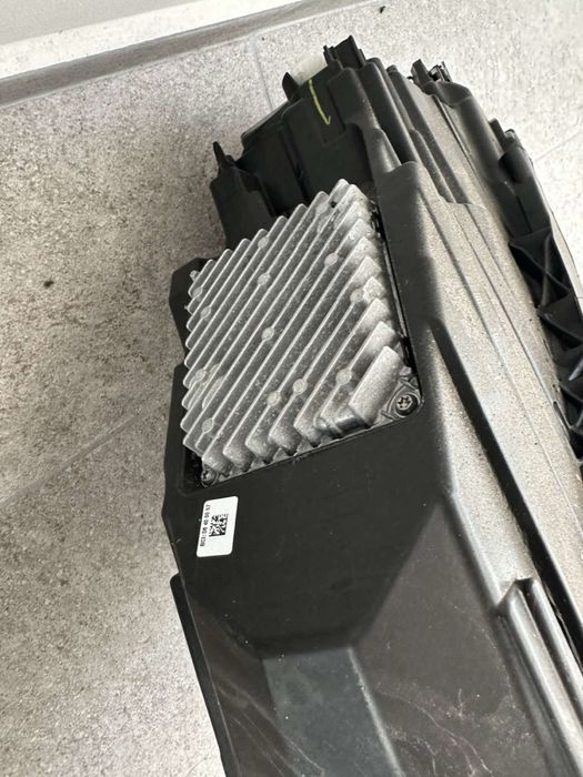 Audi Q5 80A Facelift Комплект Фарове 80A941033F/80A941034F