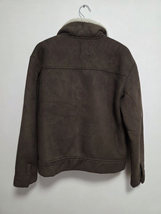 Велурено Reserved яке/палто