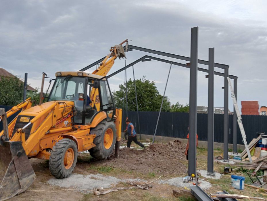 Buldoexcavator excavator 15 t și mini excavator de inchiriat