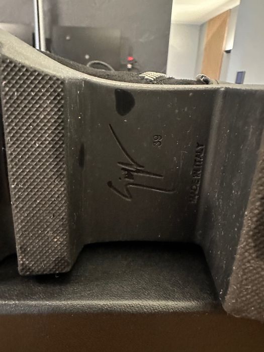 Giuseppe Zanotti ботуши