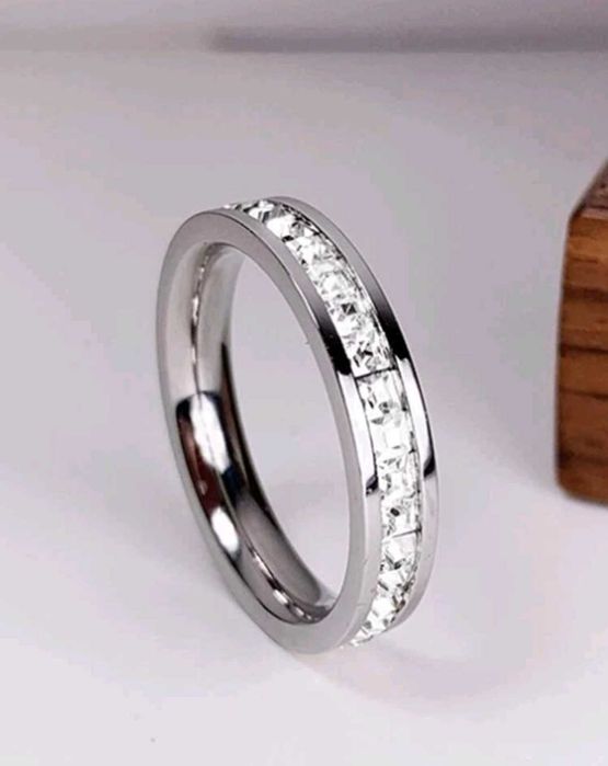 Сребърен пръстен