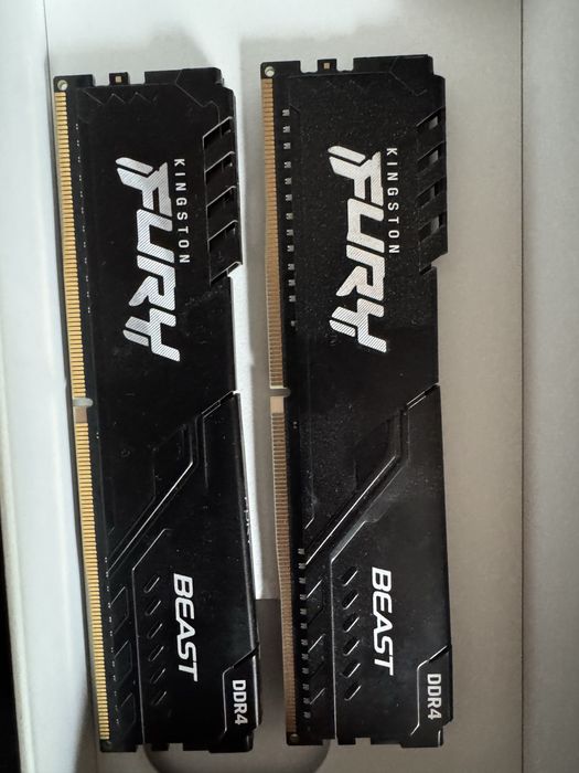 Оперативная память DDR4 16 gb