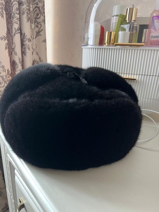 Продаю шапку норковую