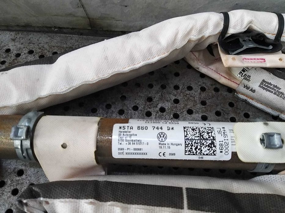 Airbag cortina dreapta vw touran 5t 2016 5ta880744d