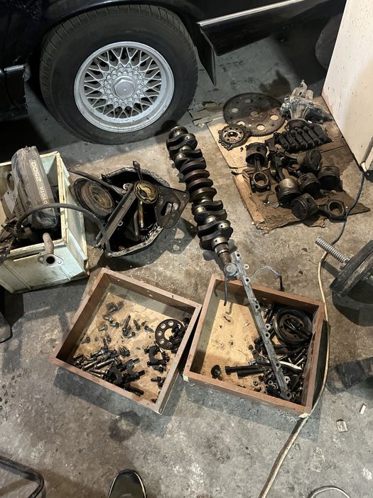 Продам по запчастям 1jz 2.5